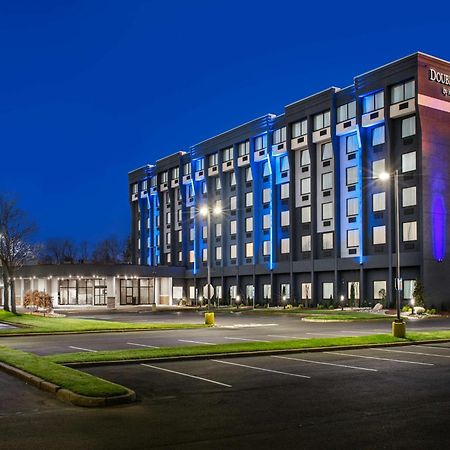 Doubletree By Hilton Monroe Township Cranbury Hotell Rossmoor Exteriör bild