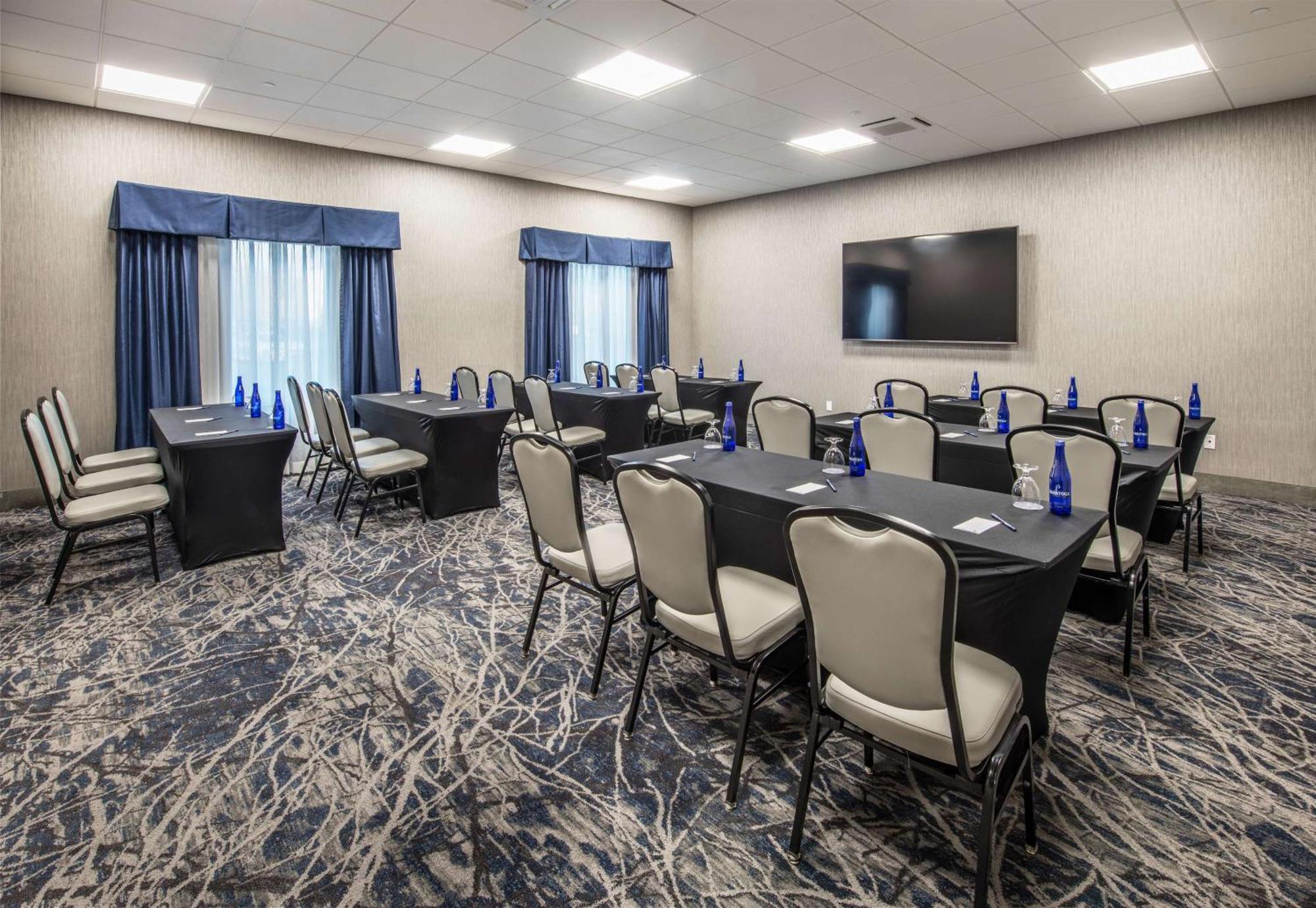 Doubletree By Hilton Monroe Township Cranbury Hotell Rossmoor Exteriör bild