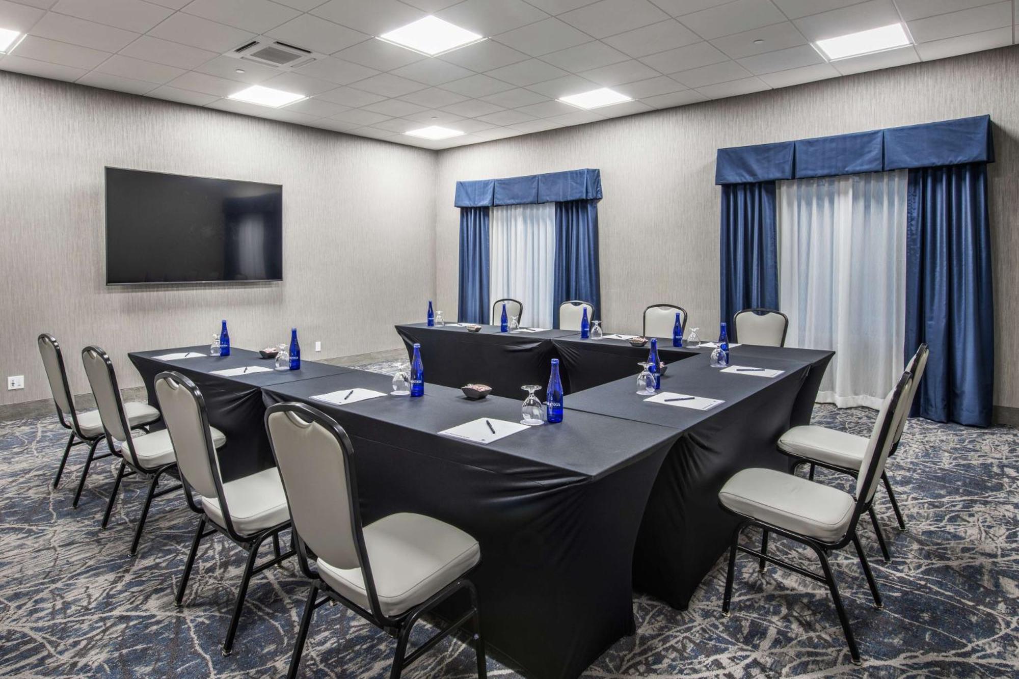 Doubletree By Hilton Monroe Township Cranbury Hotell Rossmoor Exteriör bild