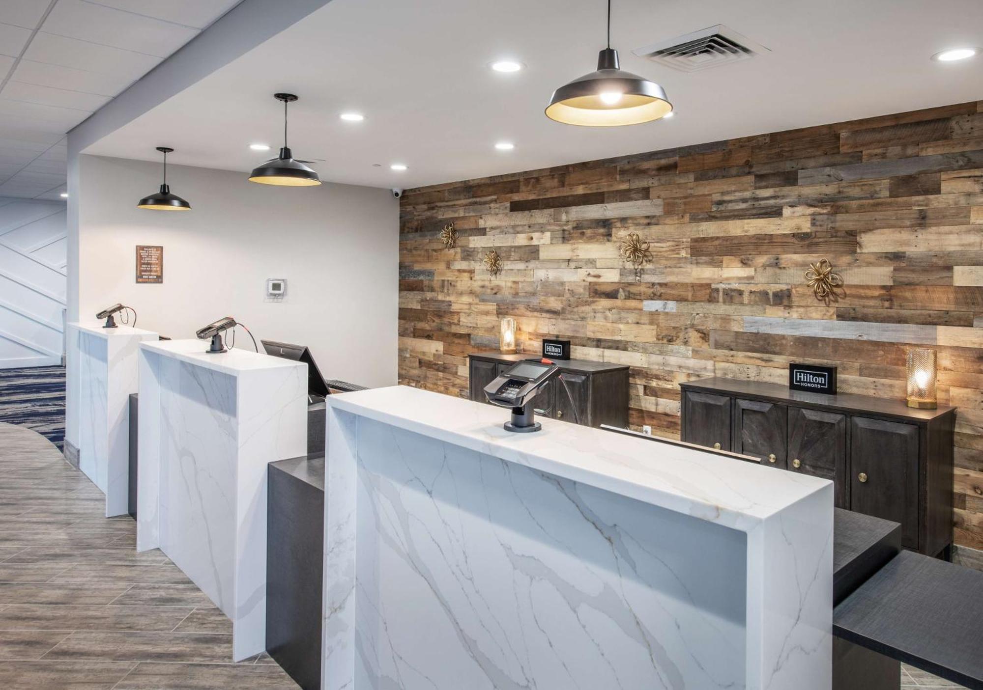 Doubletree By Hilton Monroe Township Cranbury Hotell Rossmoor Exteriör bild