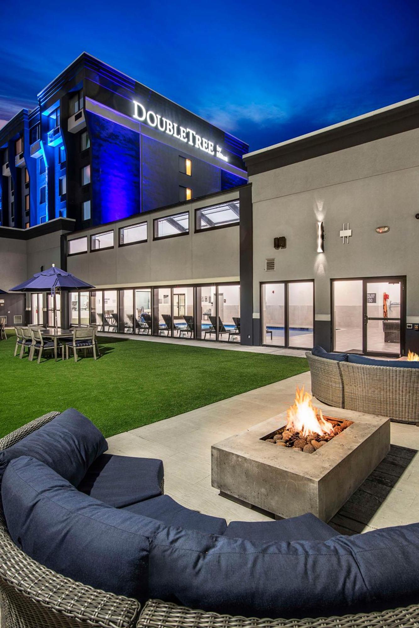 Doubletree By Hilton Monroe Township Cranbury Hotell Rossmoor Exteriör bild